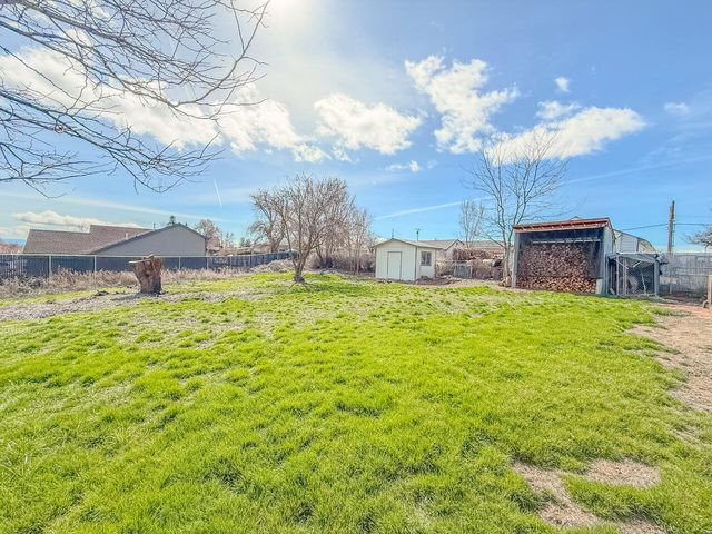 6208 Hilyard Avenue, Klamath Falls, OR 97603