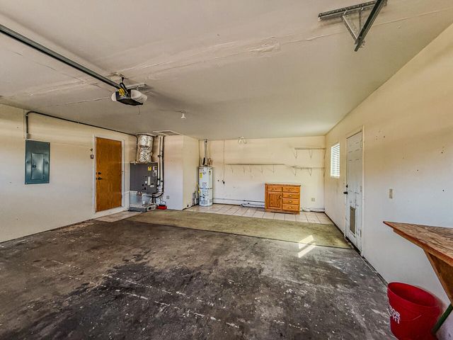 6208 Hilyard Avenue, Klamath Falls, OR 97603