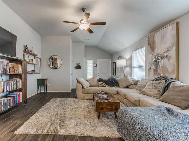 3700 Central Park Drive, Moore, OK 73160