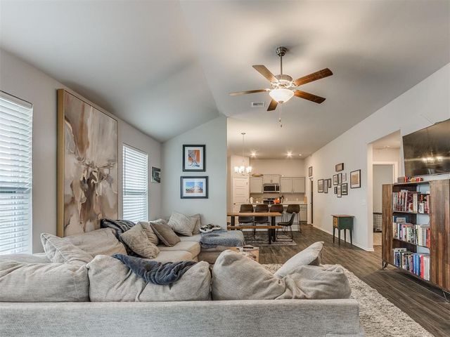 3700 Central Park Drive, Moore, OK 73160