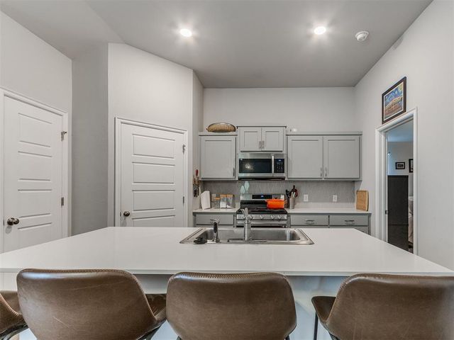 3700 Central Park Drive, Moore, OK 73160