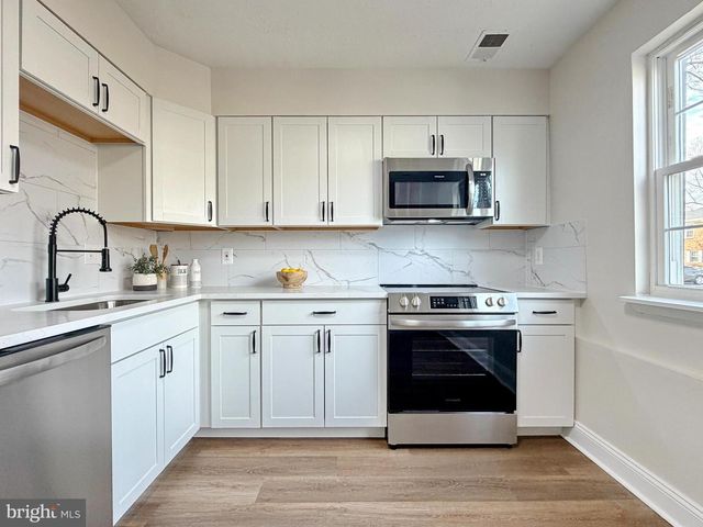 1020 DORSET DR, Waldorf, MD 20602