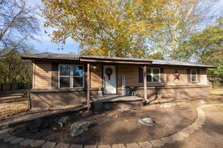 3015 S Henderson Blvd, Kilgore, TX 75662