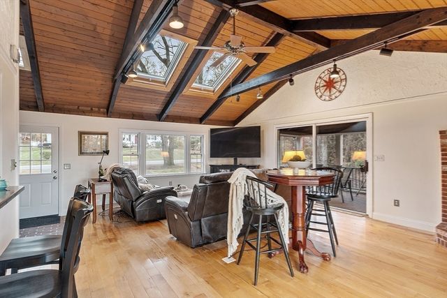 26 Monument Hill Road, Chelmsford, MA 01824