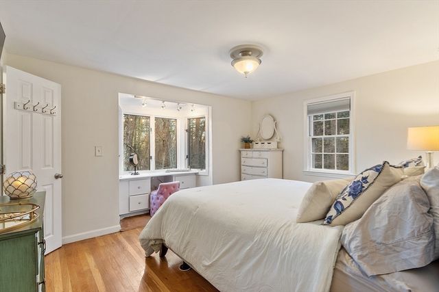 26 Monument Hill Road, Chelmsford, MA 01824