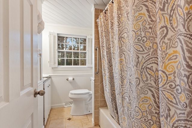 26 Monument Hill Road, Chelmsford, MA 01824