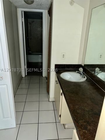 2017 NW 46th Ave A408, Lauderhill, FL 33313