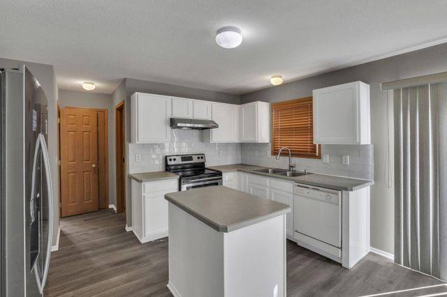 7015 Onyxbluff Lane, Blacklick, OH 43004