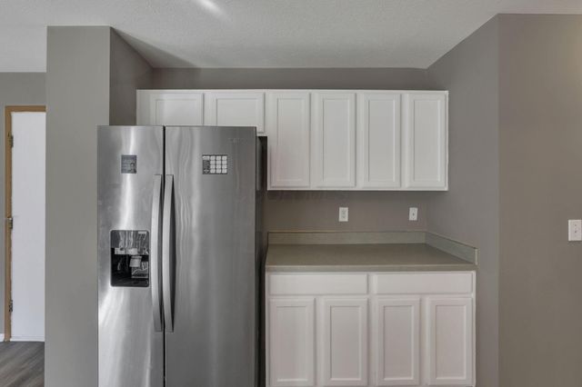 7015 Onyxbluff Lane, Blacklick, OH 43004