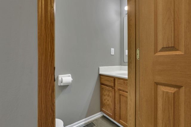 7015 Onyxbluff Lane, Blacklick, OH 43004