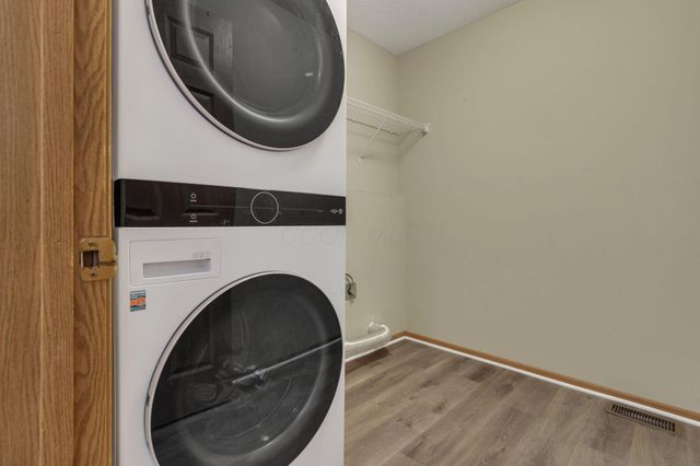 7015 Onyxbluff Lane, Blacklick, OH 43004