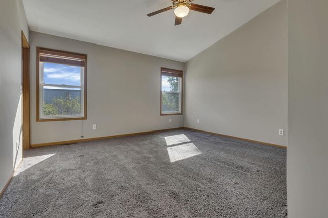 7015 Onyxbluff Lane, Blacklick, OH 43004