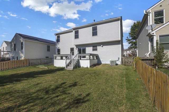 7015 Onyxbluff Lane, Blacklick, OH 43004