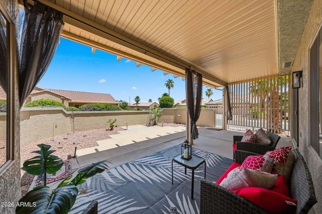 16202 W TAPATIO Drive, Surprise, AZ 85374