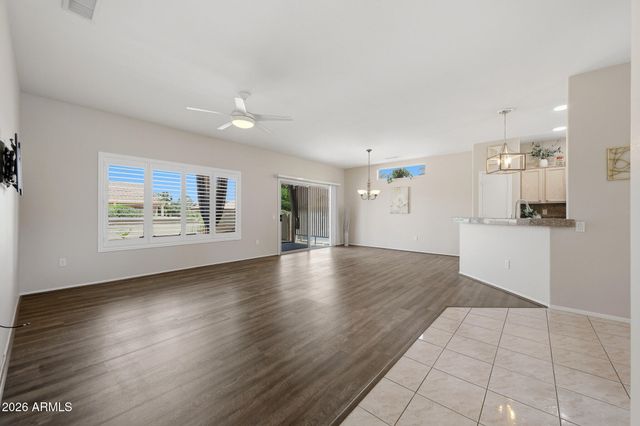 16202 W TAPATIO Drive, Surprise, AZ 85374