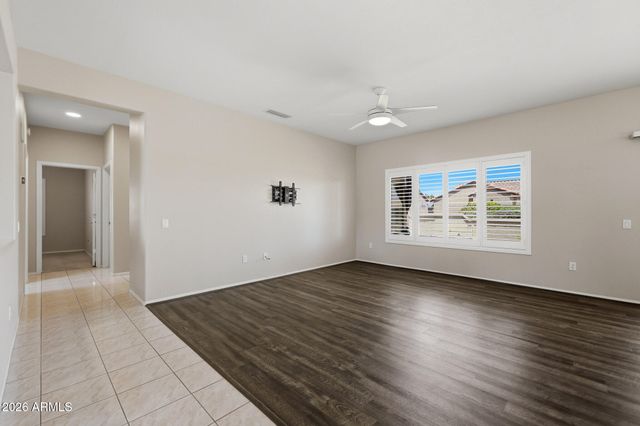 16202 W TAPATIO Drive, Surprise, AZ 85374