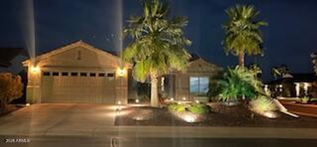 16202 W TAPATIO Drive, Surprise, AZ 85374 — photo 4