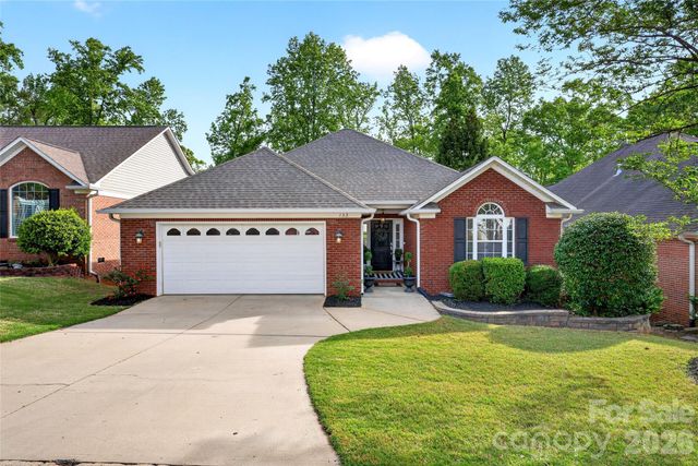 133 Hidden Ridge Drive, Spartanburg, SC 29301