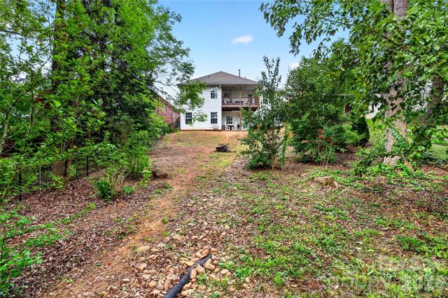 133 Hidden Ridge Drive, Spartanburg, SC 29301
