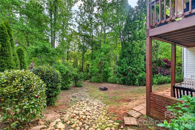 133 Hidden Ridge Drive, Spartanburg, SC 29301