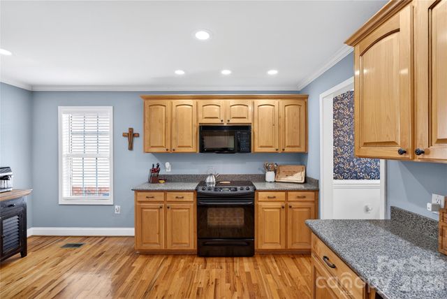 133 Hidden Ridge Drive, Spartanburg, SC 29301