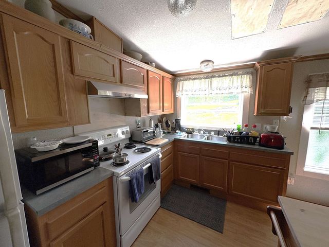 396 Rand Road, Randolph, VT 05061