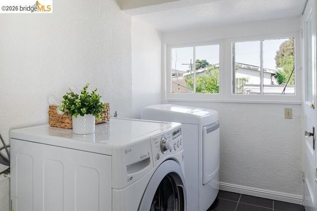 852 46Th St, Oakland, CA 94608