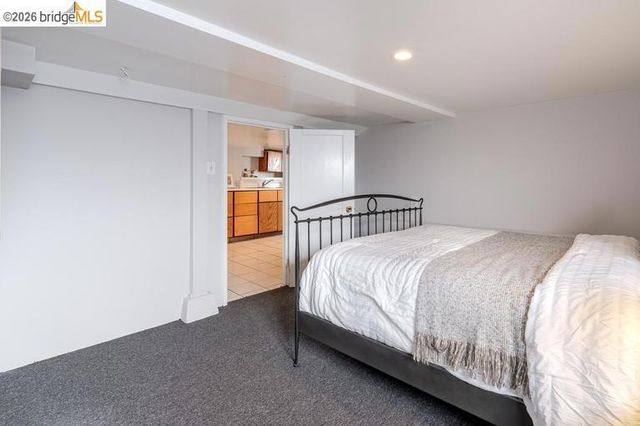852 46Th St, Oakland, CA 94608
