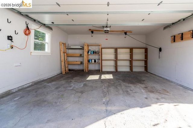 852 46Th St, Oakland, CA 94608