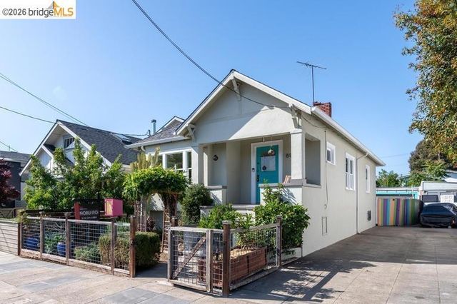 852 46Th St, Oakland, CA 94608