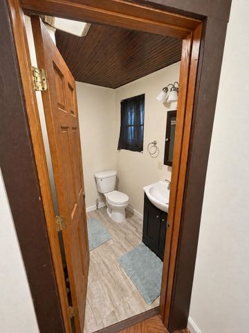 214 Norway Ave, Huntington, WV 25705