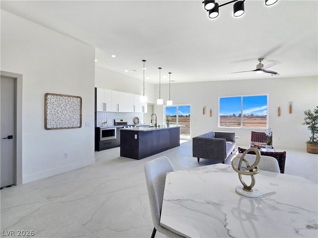 181 Comstock Avenue, Pahrump, NV 89048