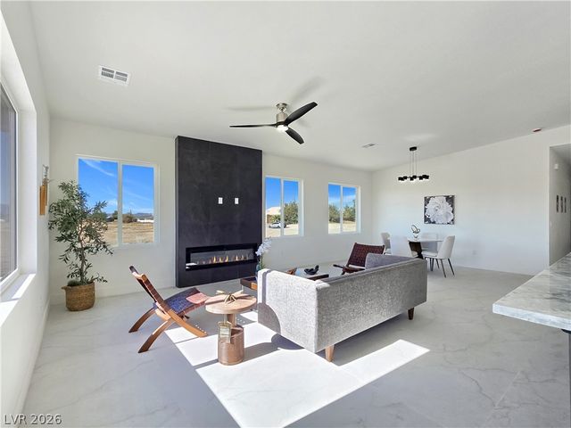 181 Comstock Avenue, Pahrump, NV 89048