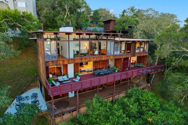 410 Conil Way, Portola Valley, CA 94028