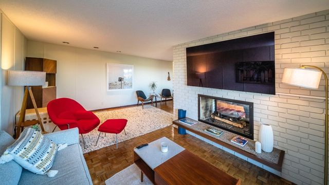 410 Conil Way, Portola Valley, CA 94028