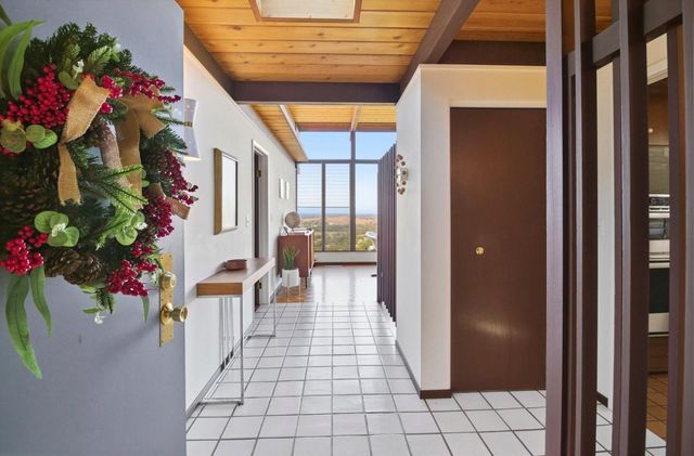 410 Conil Way, Portola Valley, CA 94028