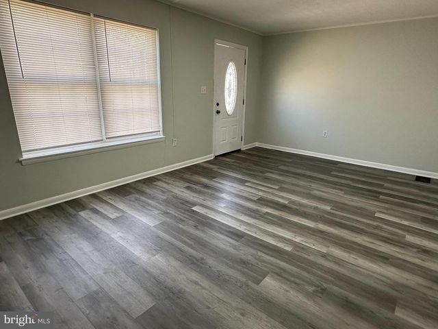 26 FLEMING ST, Newark, DE 19713