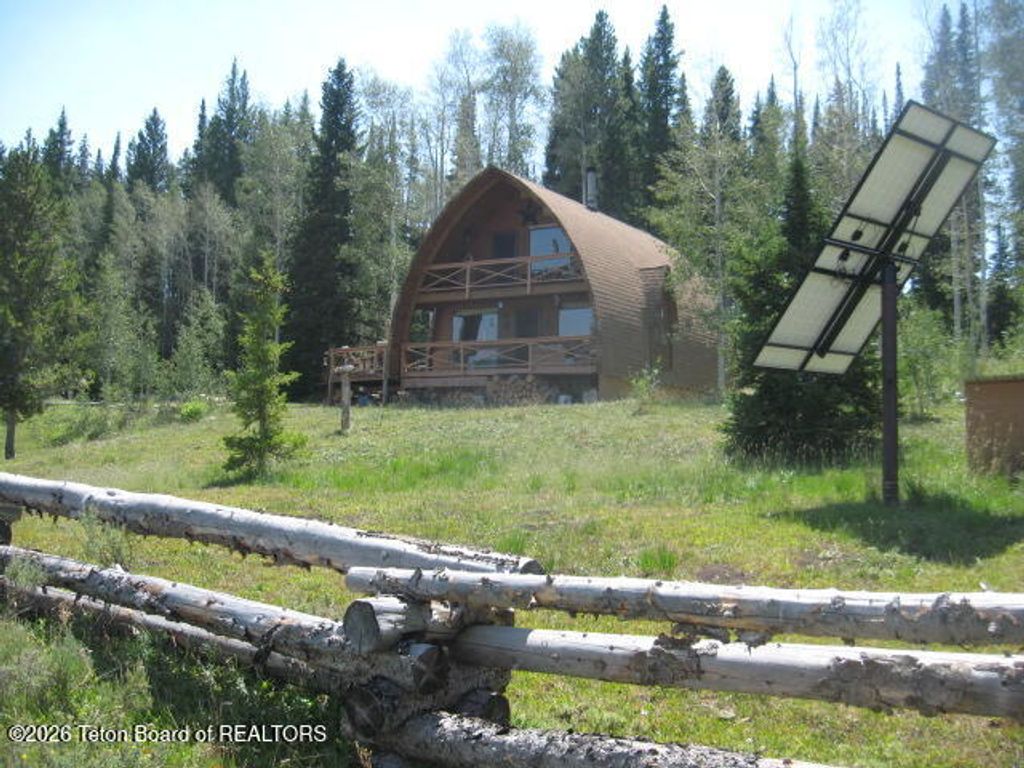 124 HURRICANE Trail, Daniel, WY 83115 photo 1