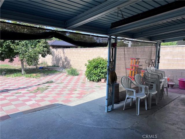 7455 Garden Grove, Reseda, CA 91335