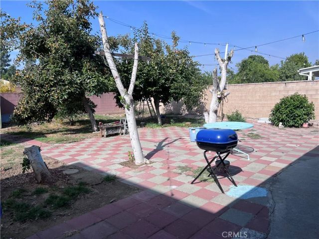 7455 Garden Grove, Reseda, CA 91335