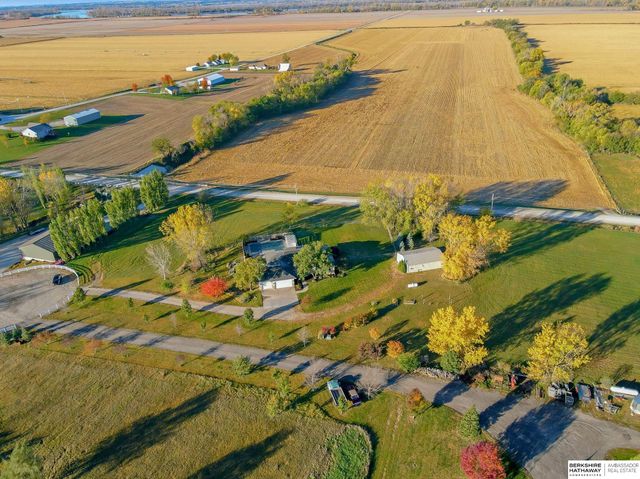 23322 Schram Road, Gretna, NE 68028