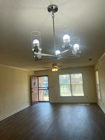 1995 Essex Drive, Sumter, SC 29154