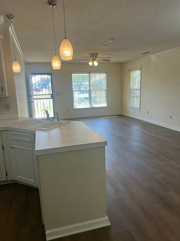 1995 Essex Drive, Sumter, SC 29154