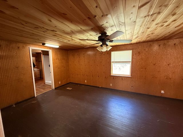 215 Eden Hollow Road, Morehead, KY 40351
