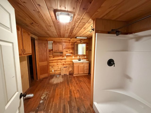 215 Eden Hollow Road, Morehead, KY 40351