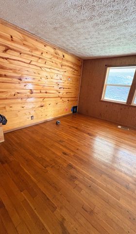 215 Eden Hollow Road, Morehead, KY 40351