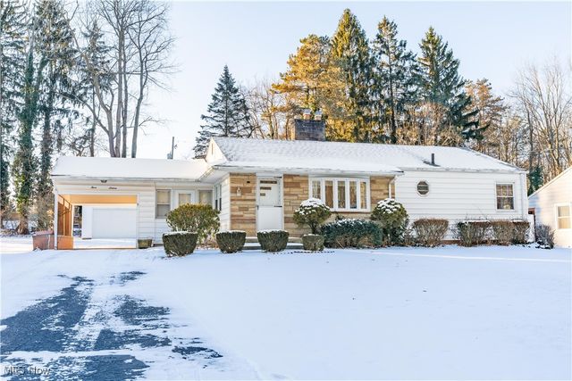 316 Bonnett Street SW, North Canton, OH 44720