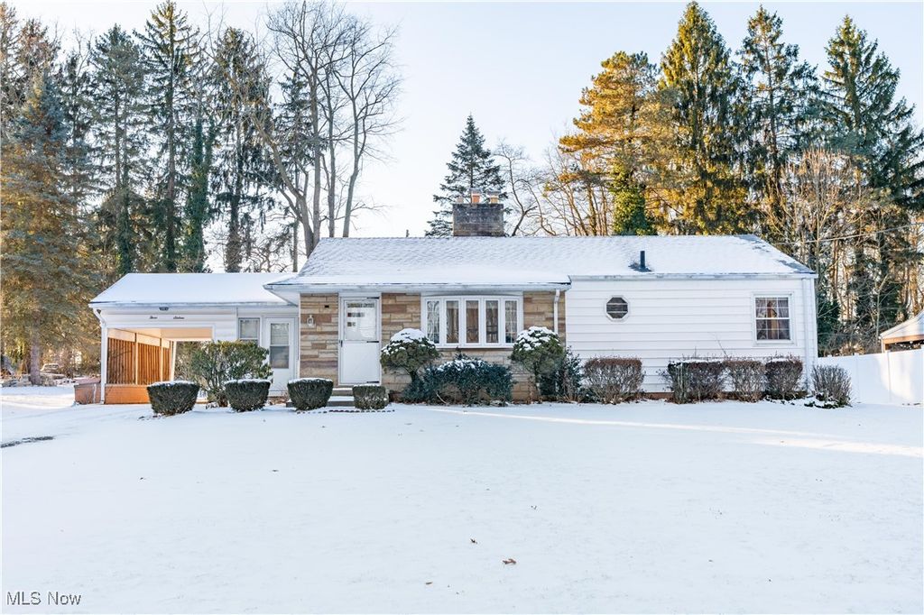 316 Bonnett Street SW, North Canton, OH 44720