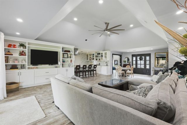 5111 Brookside Road, Brookside, TX 77581