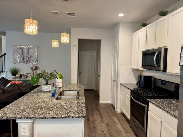 3902 Deledda Drive, Katy, TX 77493